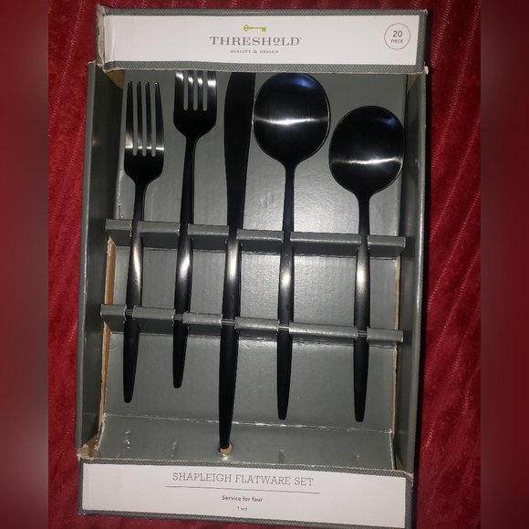 Threshold Kitchen 2pc Shapleigh Flatware Set Matte Black Threshold